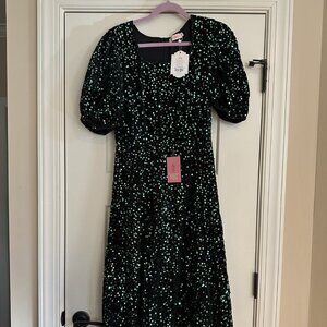 Ivy City Co Vivian Dress in Medium New With Tags